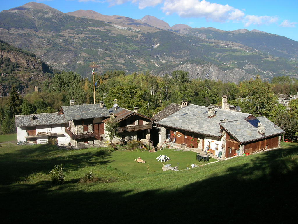 Bed and Breakfast Les Chevreuils Интрод Экстерьер фото