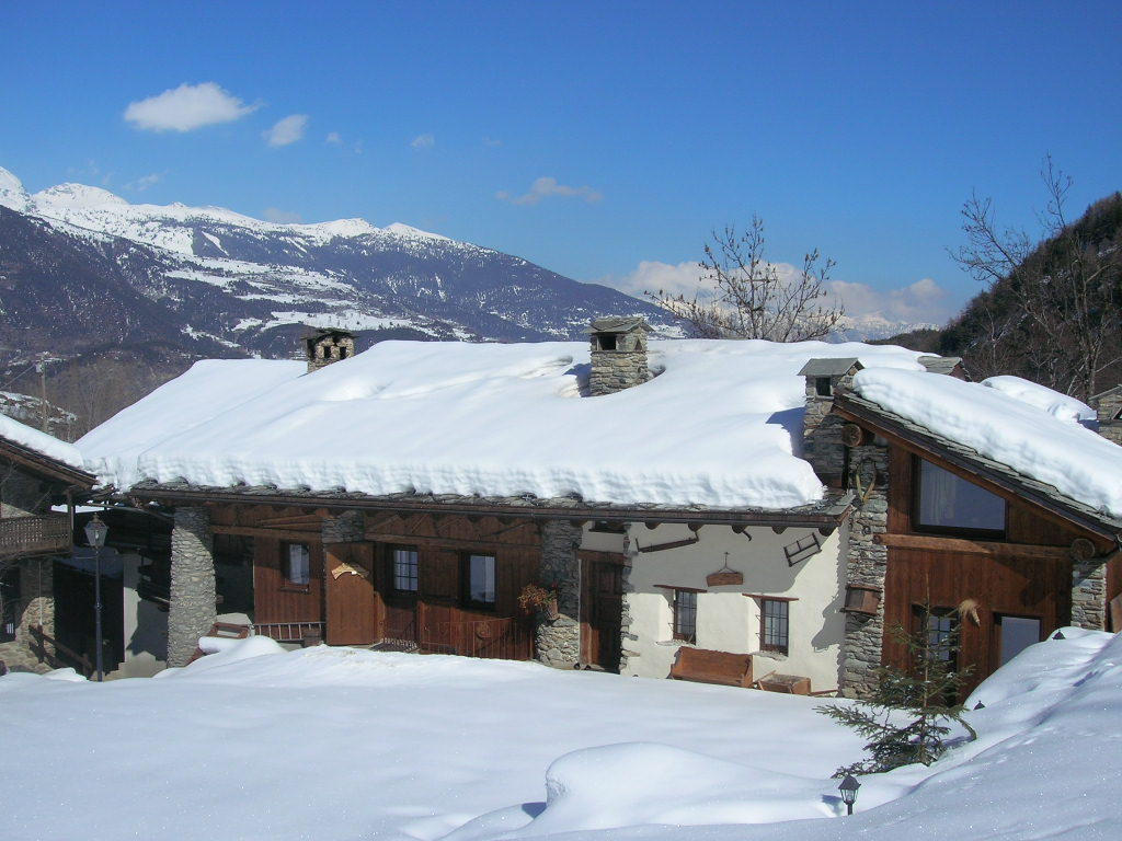 Bed and Breakfast Les Chevreuils Интрод Экстерьер фото